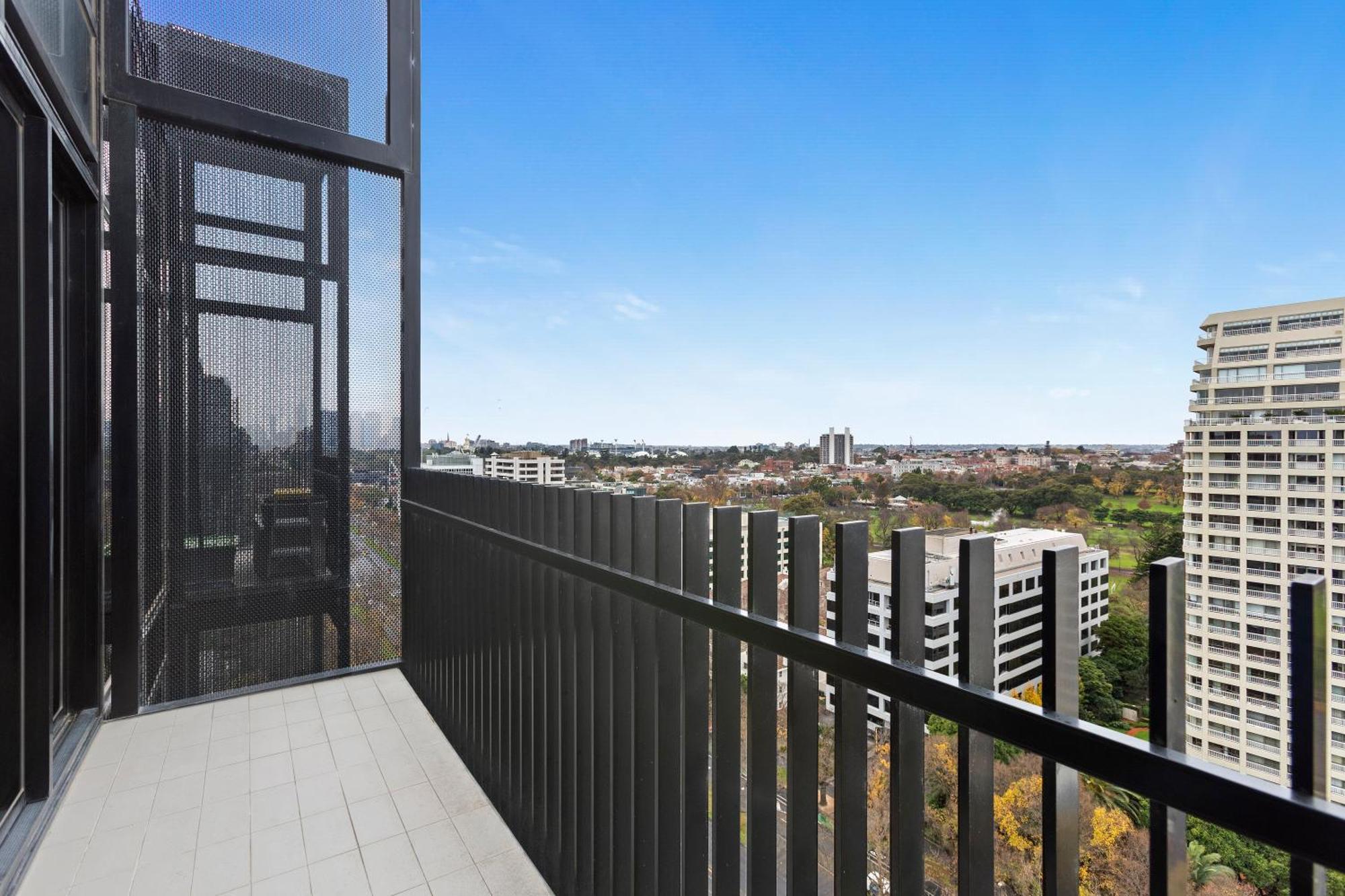 Complete Host Leopold Apartments Melbourne Oda fotoğraf