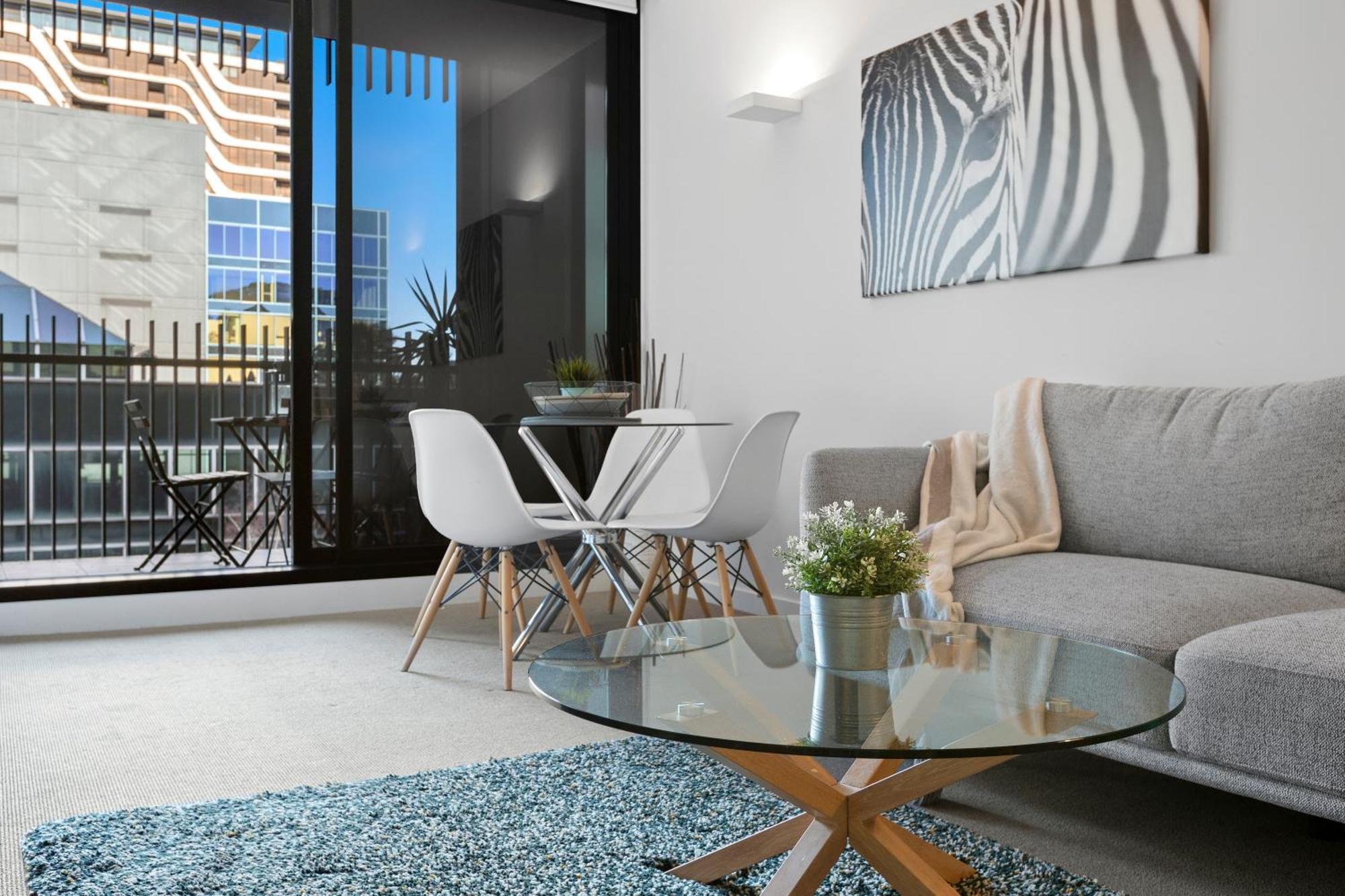 Complete Host Leopold Apartments Melbourne Oda fotoğraf
