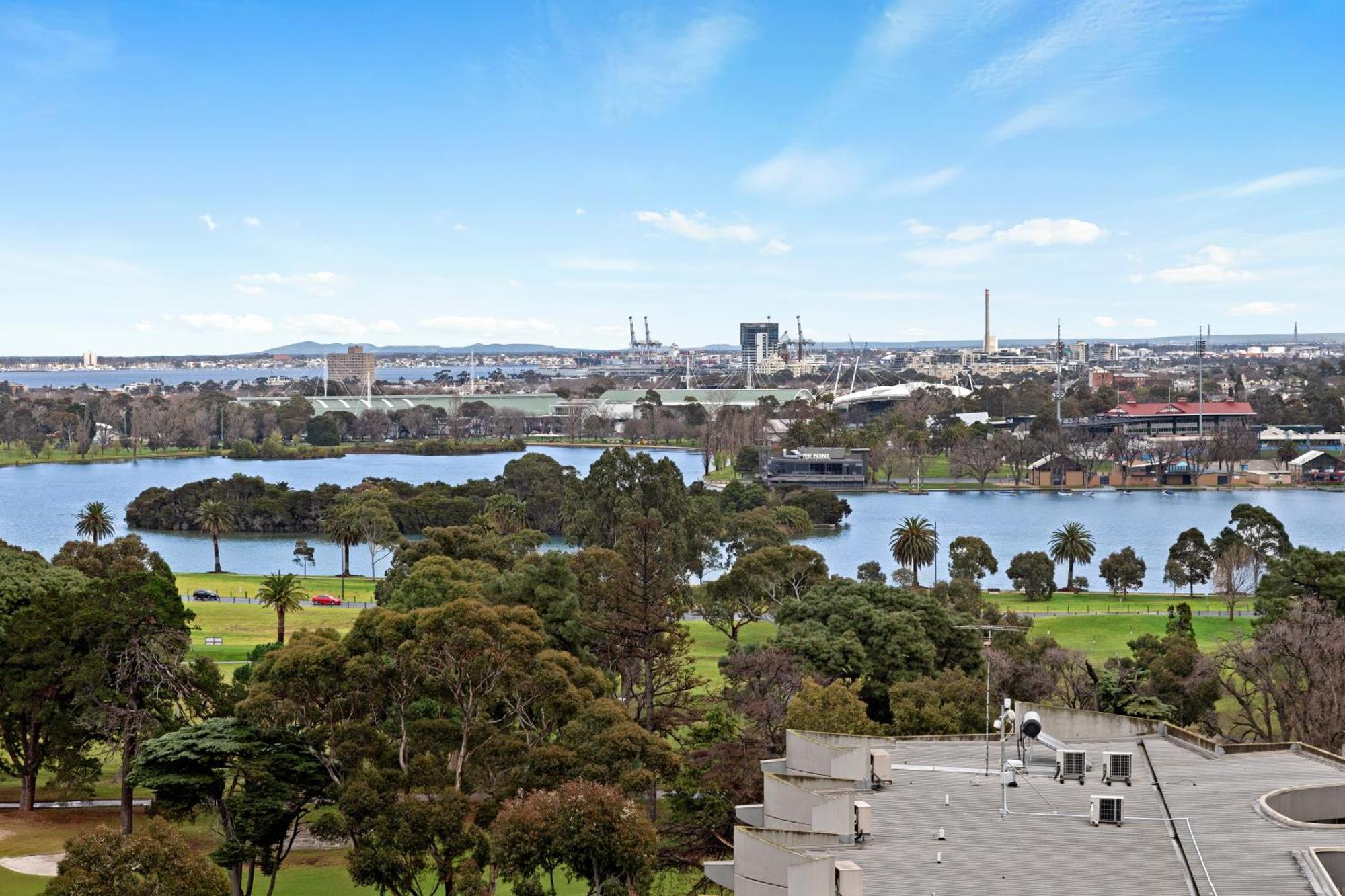 Complete Host Leopold Apartments Melbourne Dış mekan fotoğraf