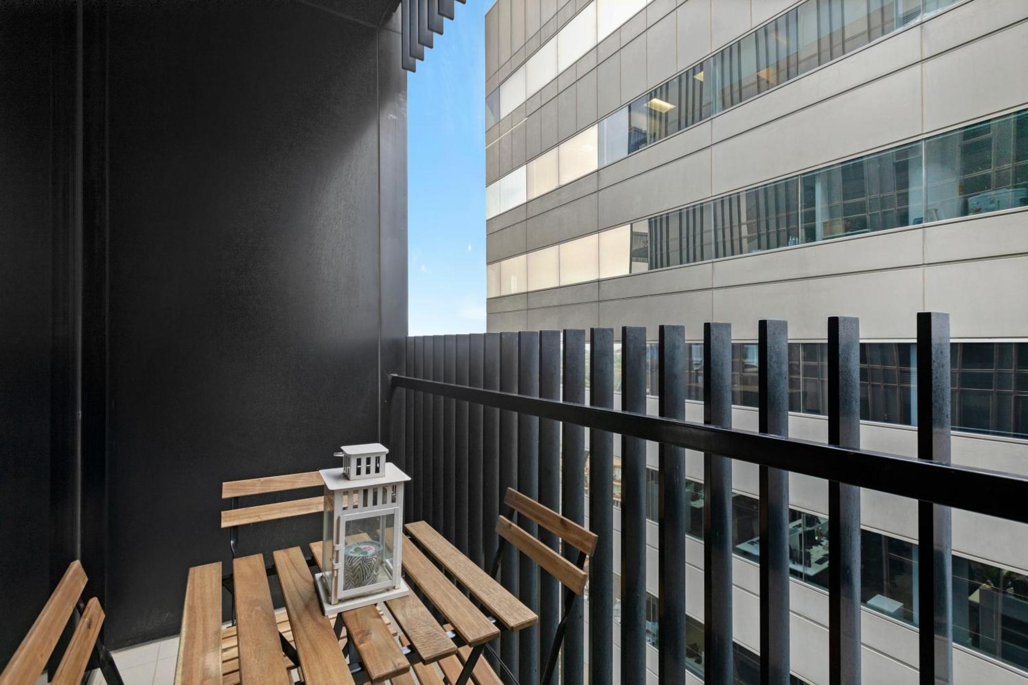 Complete Host Leopold Apartments Melbourne Oda fotoğraf