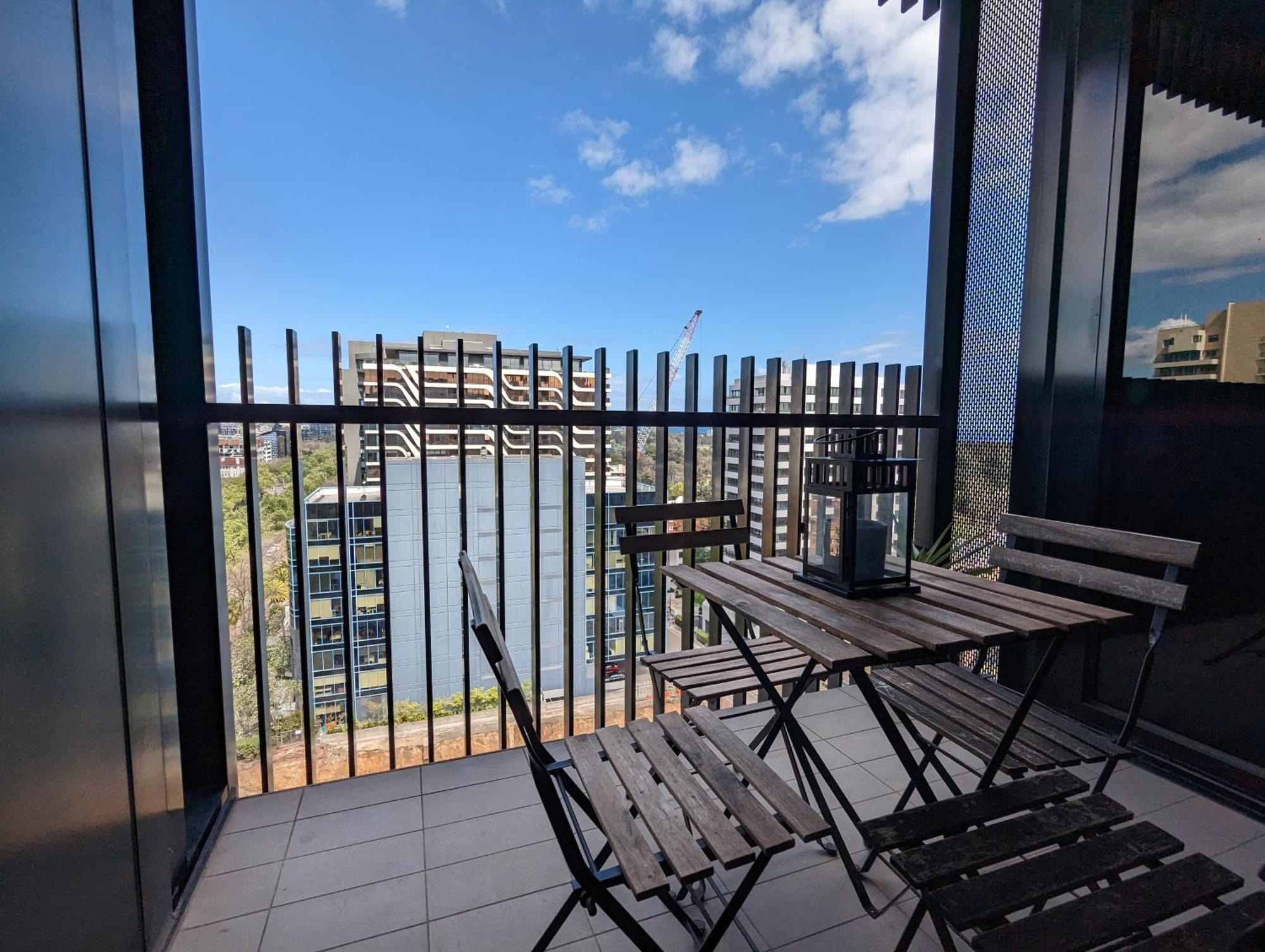 Complete Host Leopold Apartments Melbourne Oda fotoğraf