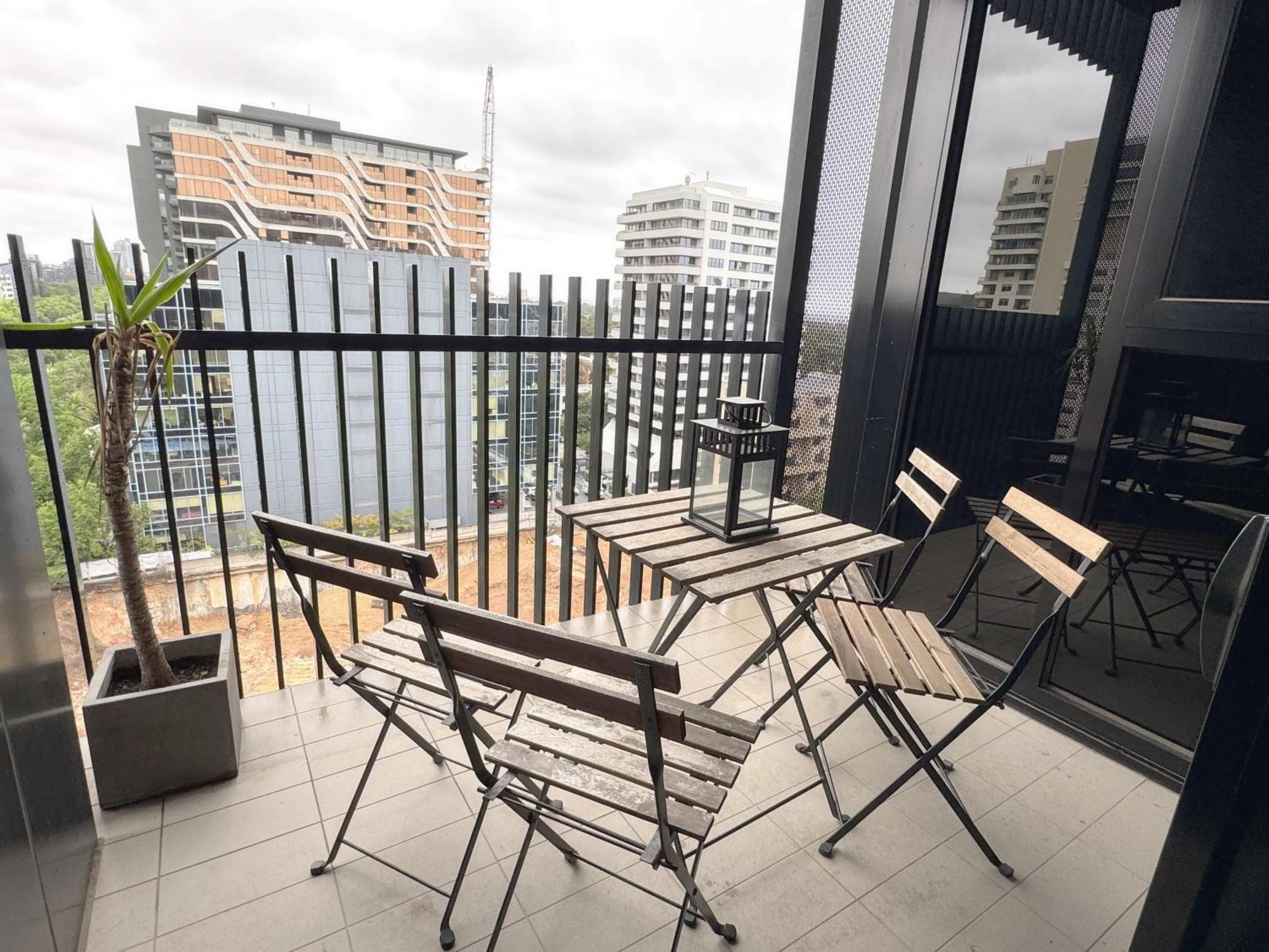 Complete Host Leopold Apartments Melbourne Oda fotoğraf